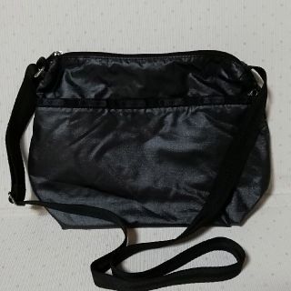 レスポートサック(LeSportsac)のレスポートサック　ショルダーバッグ　黒系　メタリック(ショルダーバッグ)