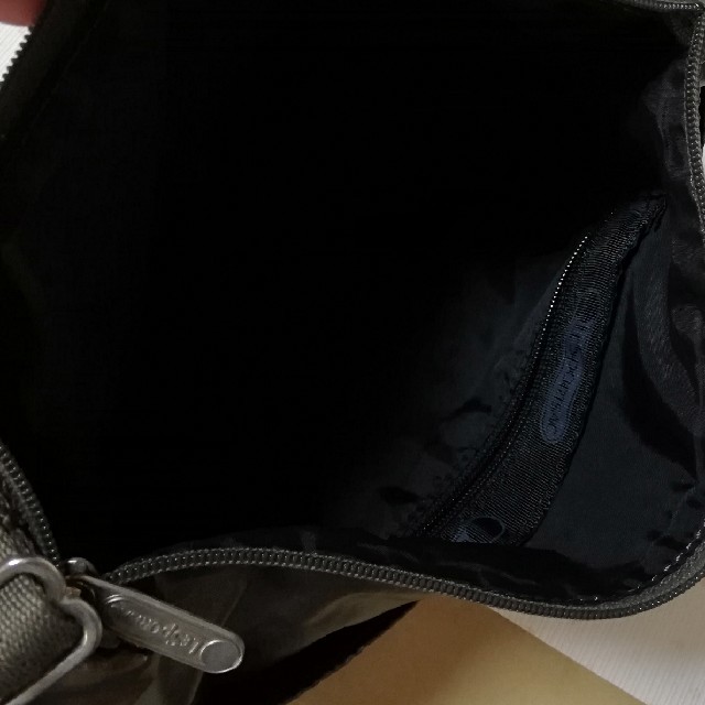 LeSportsac(レスポートサック)のレスポートサック　ショルダーバッグ　ゴールドメタリックスワロフスキー レディースのバッグ(ショルダーバッグ)の商品写真