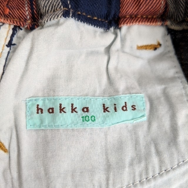 hakka kids(ハッカキッズ)の[新品未使用] タグ付き hakka kids デニムパンツ 100 キッズ/ベビー/マタニティのキッズ服男の子用(90cm~)(パンツ/スパッツ)の商品写真