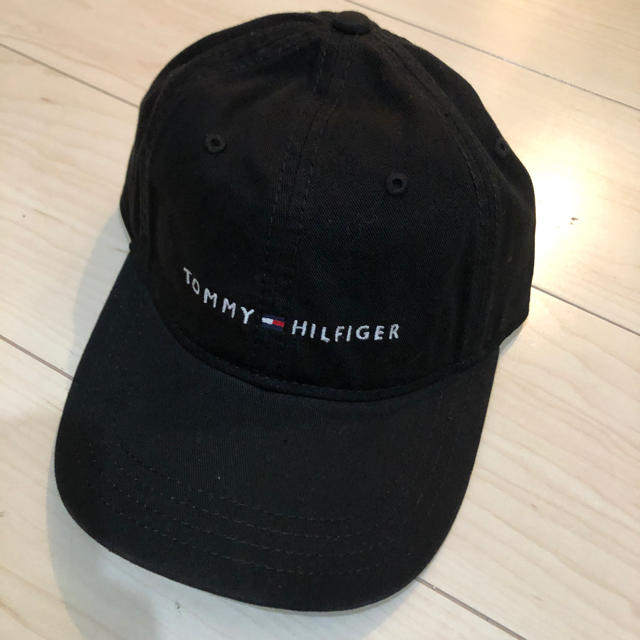TOMMY HILFIGER(トミーヒルフィガー)のトミーヒルフィガー ブラック キャップ  メンズの帽子(キャップ)の商品写真