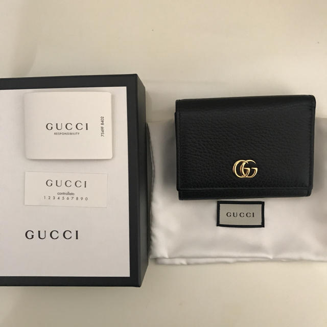 Gucci - GUCCIプチマーモント三つ折り財布✴︎グッチ財布の通販 by sira's shop｜グッチならラクマ