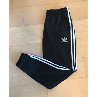 アディダス(adidas)のアディダス トラックパンツ (カジュアルパンツ)