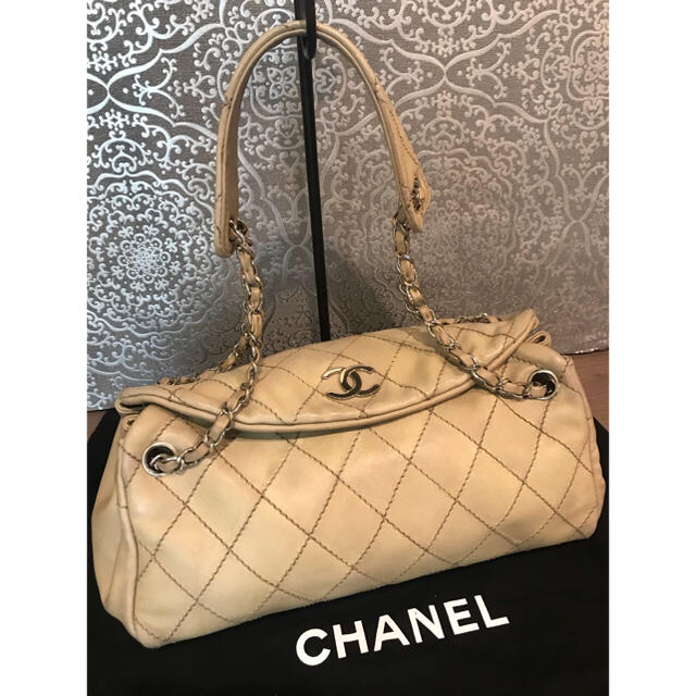 CHANEL(シャネル)の正規品 シャネル チェーンショルダー ワイルドステッチ レディースのバッグ(ショルダーバッグ)の商品写真