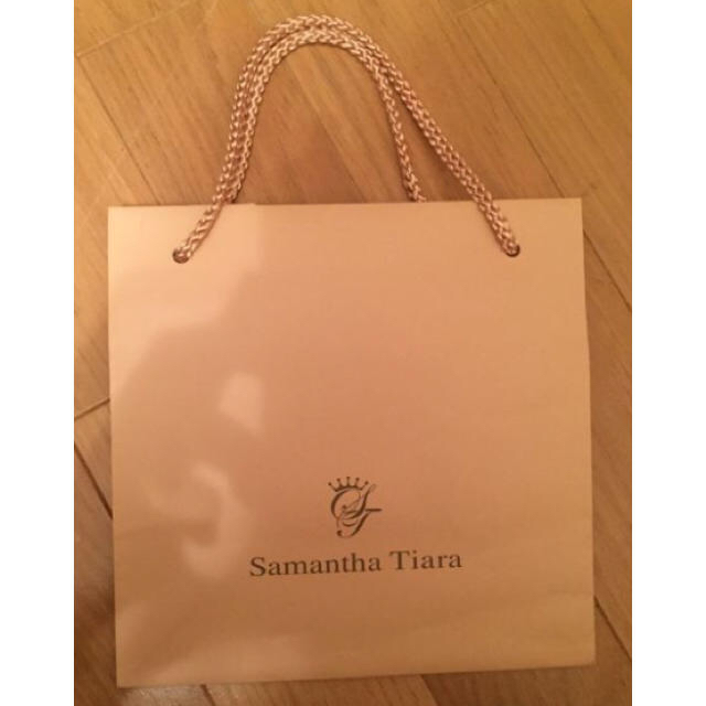 Samantha Tiara(サマンサティアラ)のサマンサティアラ ショップバック 紙袋 レディースのバッグ(ショップ袋)の商品写真