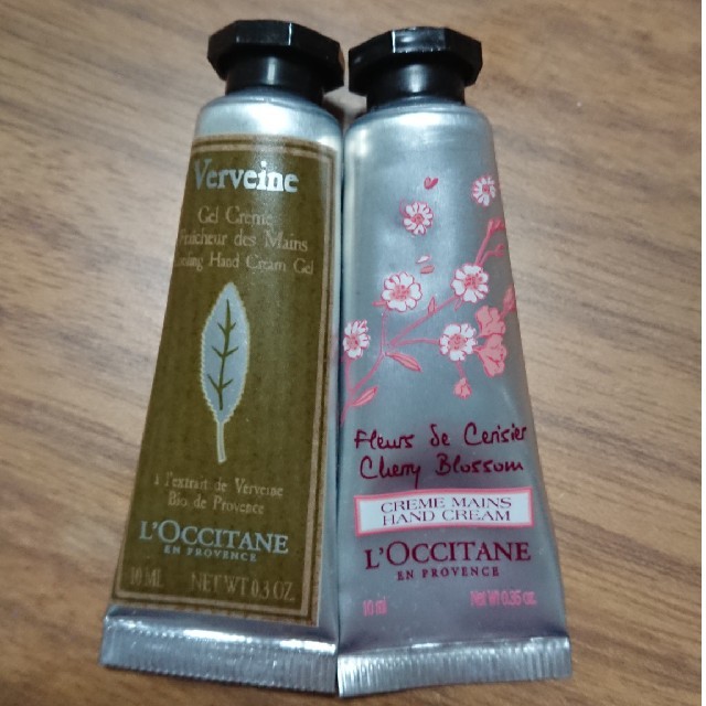 L'OCCITANE(ロクシタン)のL'OCCITANE ﾊﾝﾄﾞｸﾘｰﾑ 10ml コスメ/美容のボディケア(ハンドクリーム)の商品写真