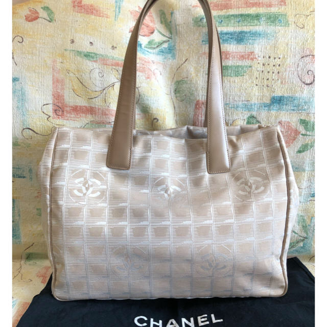 スーパーコピー エルメス 財布ピンク | CHANEL - 【CHANEL】シャネル ニュートラベルライン  MM の通販 by karimero     ｜シャネルならラクマ