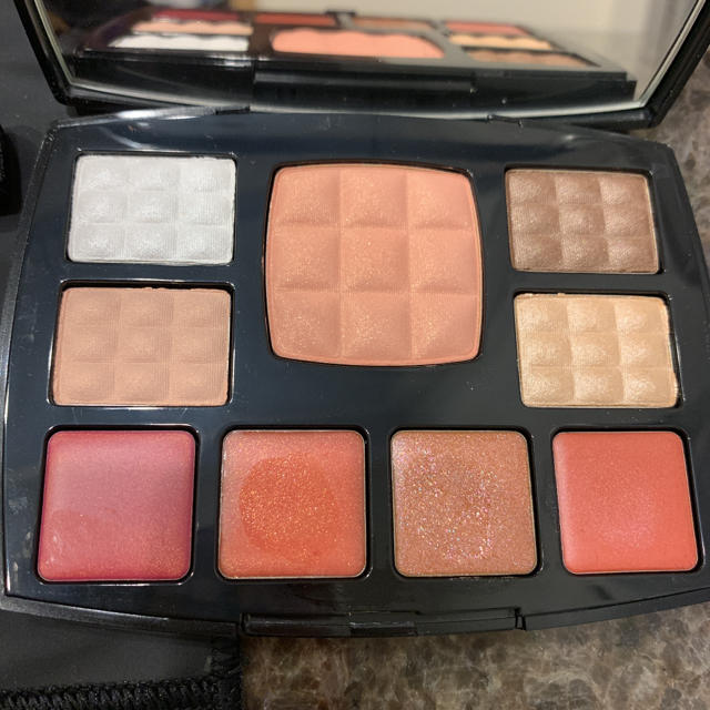 CHANEL TRAVEL MAKEUP PALETTE VOYAGE