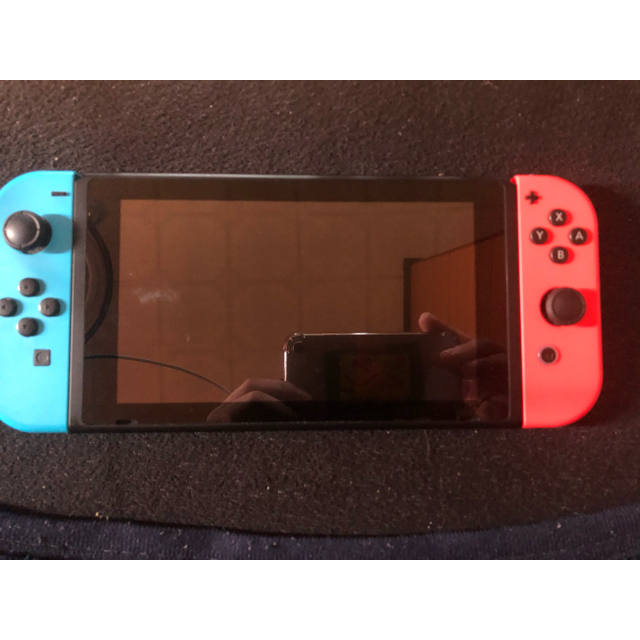 任天堂 Switch 本体