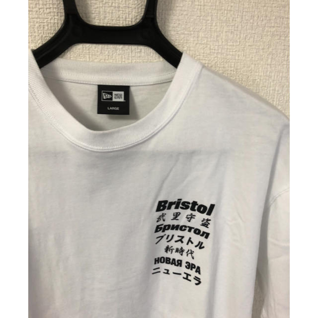 F.C.R.B.(エフシーアールビー)のF.C.R.B FCRB NEW ERA INTERNATIONAL TEE メンズのトップス(Tシャツ/カットソー(半袖/袖なし))の商品写真