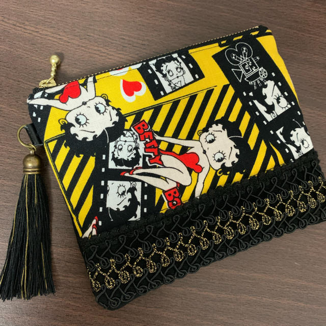 公式オンライン ハンドメイド ベティちゃん 14㎝ファスナー 黄色生地 公式オンライン ハンドメイド ベティちゃん 14㎝ファスナー 黄色生地