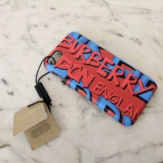 バーバリー(BURBERRY)のRYOKOさま専用【新品】Burberry iPhoneケース グラフィティ(iPhoneケース)