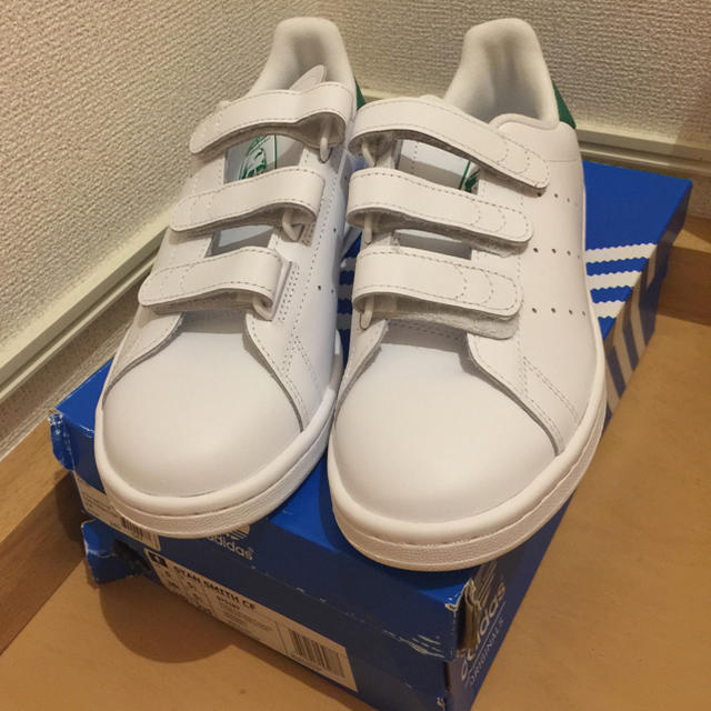 レディースadidas STAN SMITH CF