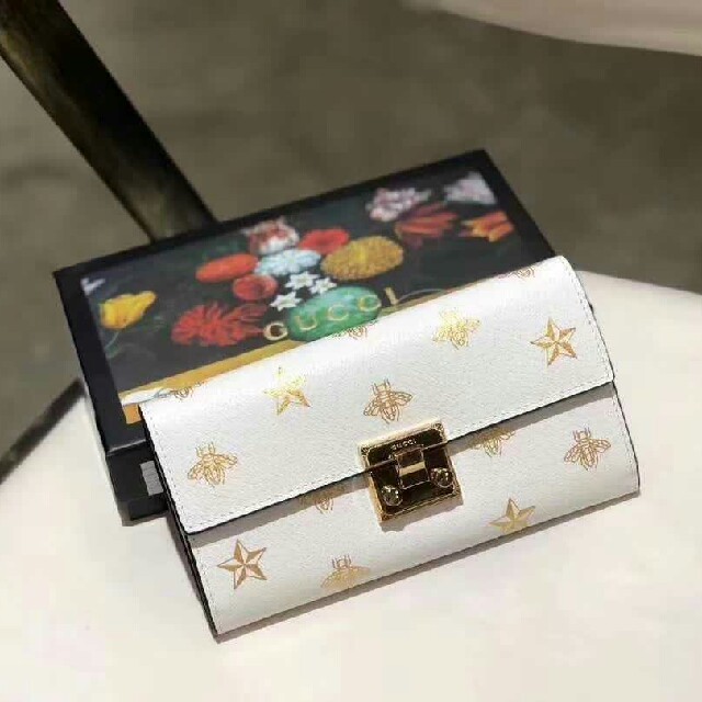 正規品　GUCCI グッチ 長財布　星柄　ミツバチ　白　の通販 by YI081's shop｜ラクマ