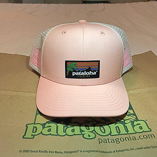 patagonia(パタゴニア)のパタゴニア キャップ ハワイ 限定  ピンク パタロハ  交渉中！ キッズ/ベビー/マタニティのこども用ファッション小物(帽子)の商品写真