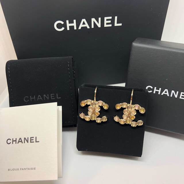 優先配送 正規品!! CHANEL CCマーク カラフルストーン ピアス 新品