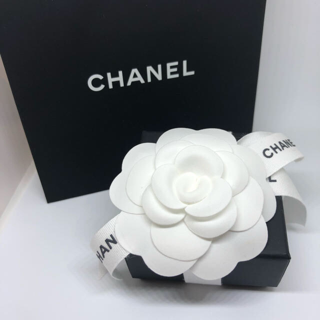 優先配送 正規品!! CHANEL CCマーク カラフルストーン ピアス 新品