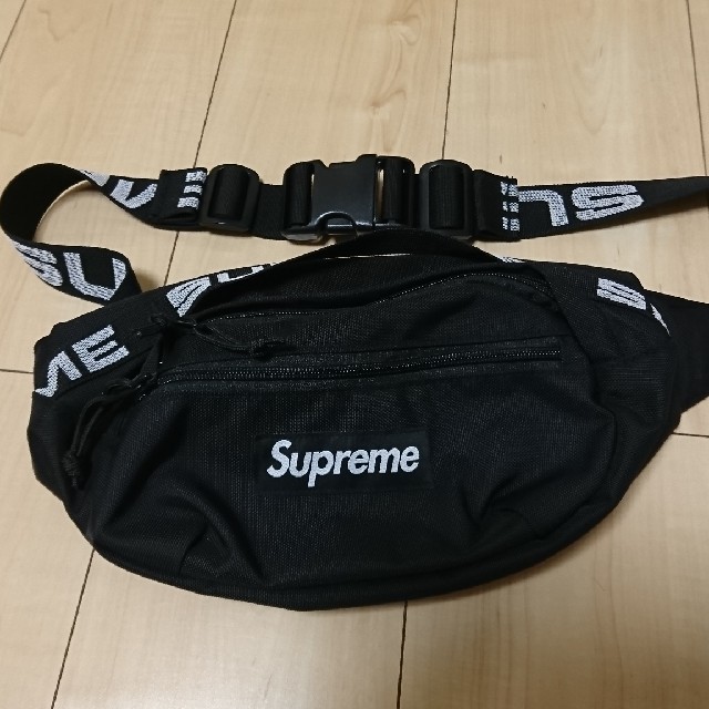 【Supreme】ウエストポーチ（黒）