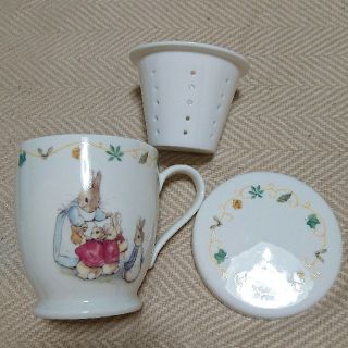 ウェッジウッド(WEDGWOOD)のピーターラビット 蓋つき ハーブマグ(グラス/カップ)