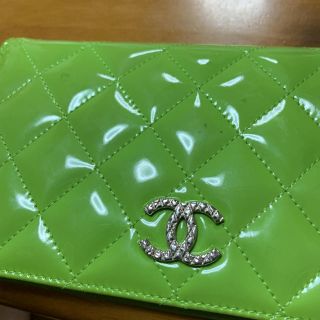 シャネル(CHANEL)のシャネルパテントレザー   長財布  本日限定(財布)