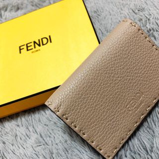 フェンディ(FENDI)のFENDI カードケース(名刺入れ/定期入れ)