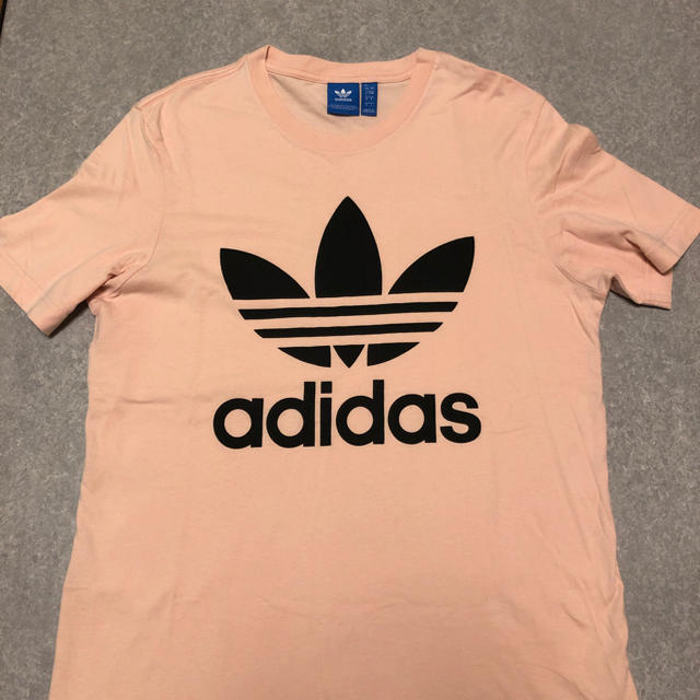 adidas(アディダス)のアディダスTシャツ メンズのトップス(Tシャツ/カットソー(半袖/袖なし))の商品写真