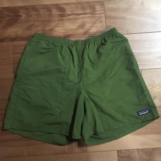 パタゴニア(patagonia)のパタゴニア バギーショーツ S カーキ 美品(ショートパンツ)