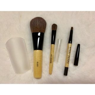 Bobbi brown ミニブラシセットコスメ/美容