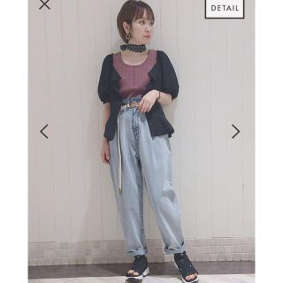 ダブルクローゼット(w closet)のひもベルト付きハイウエストタックマムパンツ(デニム/ジーンズ)