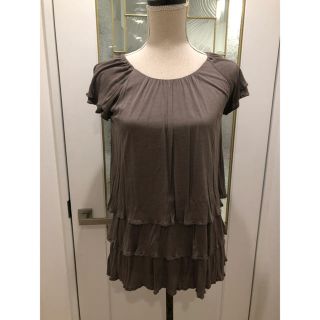 ニジュウサンク(23区)のお値下げ★パンツに合わせるカーキTシャツ(Tシャツ/カットソー(半袖/袖なし))