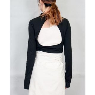 トーガ(TOGA)のBACK OPEN CROPPED TOPS(カットソー(長袖/七分))