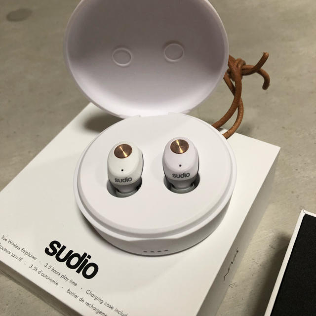 Sudio 初の完全 ワイヤレスイヤホン 【時間指定不可】 www.gold-and ...