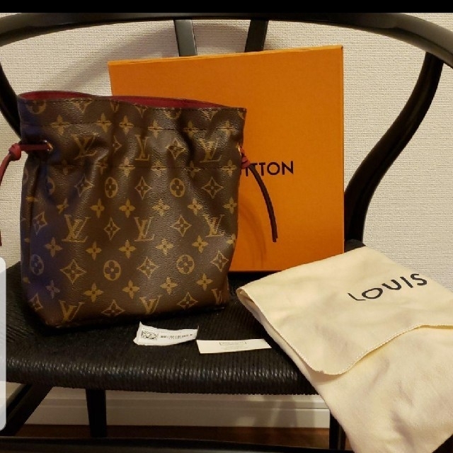 LOUIS VUITTON - ルイヴィトン　ポッシュノエ　新品未使用の通販 by carina's shop｜ルイヴィトンならラクマ