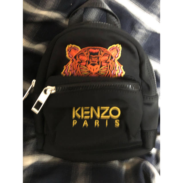 新品 kenzo ミニリュック リュック タイガー トラ