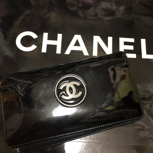 CHANEL - CHANELシャネル本物エナメルコスメ柄長財布の通販 by rose shop｜シャネルならラクマ