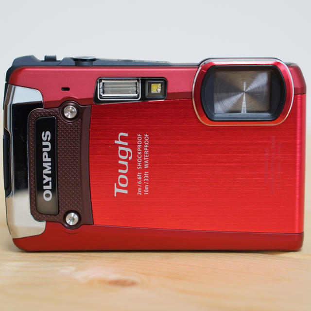 OLYMPUS(オリンパス)のOLYMPUS tough TG-820 スマホ/家電/カメラのカメラ(コンパクトデジタルカメラ)の商品写真