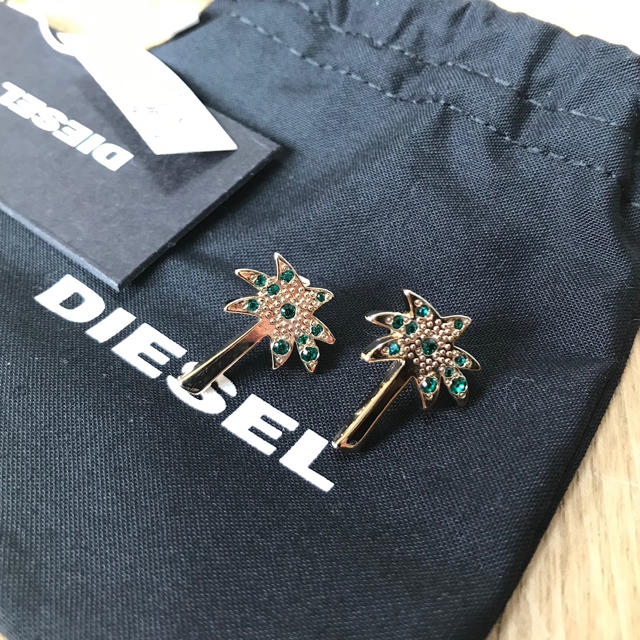 DIESEL(ディーゼル)のディーゼル DIESEL ピアス レディースのアクセサリー(ピアス)の商品写真