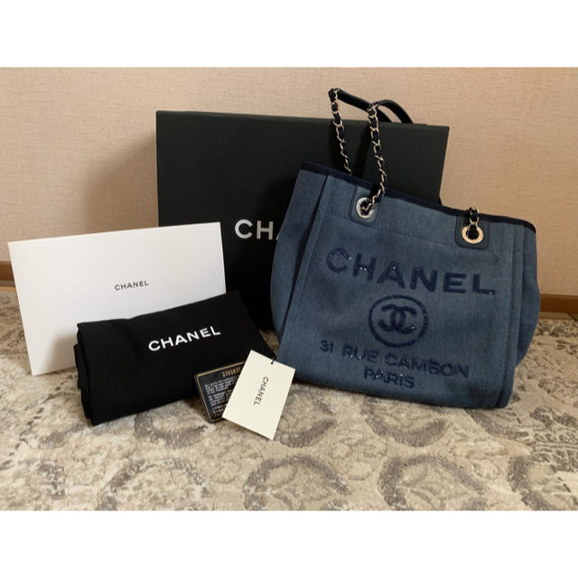 カルティエ 時計 レディース 激安 | CHANEL - 国内正規店購入 シャネルCHANEL ドーヴィル トートバッグ未使用に近いの通販 by kerika's shop｜シャネルならラクマ