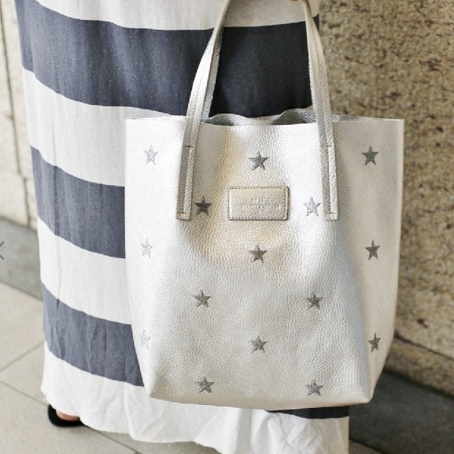 ポポ様ご専用☆NUR DONATELLA LUCCHI☆スターシシュウトートXS 【新品 ... 専用です☆NUR DONATELLA LUCCHI スターシシュウトート
