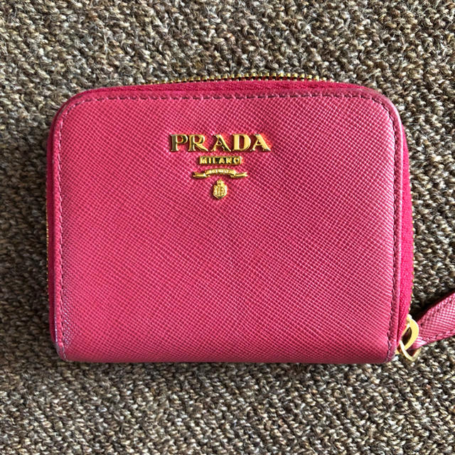 PRADA(プラダ)のPRADA コインケース レディースのファッション小物(コインケース)の商品写真