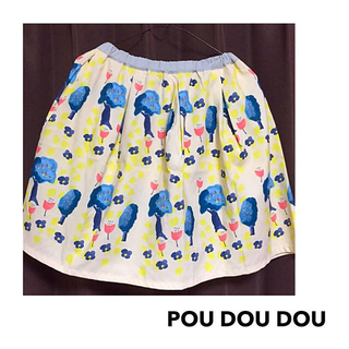 プードゥドゥ(POU DOU DOU)の🌼水彩画プリントスカート🌼(ひざ丈スカート)