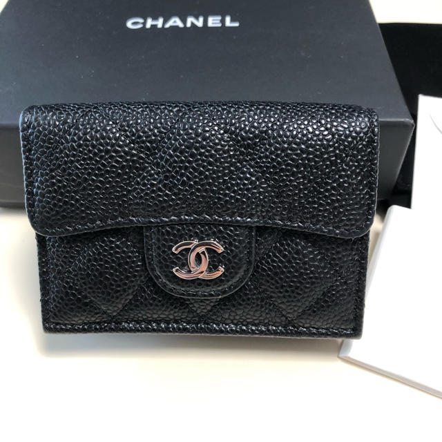 超人気 シャネル ☆らら - CHANEL キャビアスキン 美品 折り財布 財布
