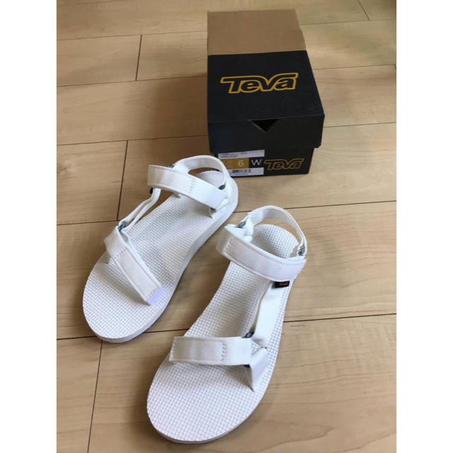 テバ　サンダル　Teva Original Universal ホワイト☆