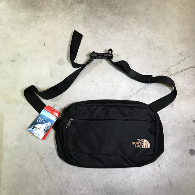 THE NORTH FACE(ザノースフェイス)のTHE NORTH FACE CLASSIC HIPSACK  メンズのバッグ(ウエストポーチ)の商品写真