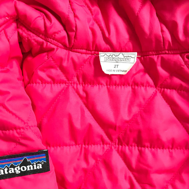 patagonia(パタゴニア)のPatagonia 2T 90cm ジャケット キッズ/ベビー/マタニティのキッズ服女の子用(90cm~)(ジャケット/上着)の商品写真