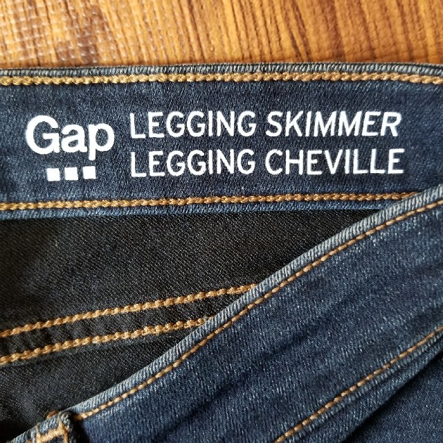 GAP(ギャップ)のLEGGING SKIMMER GAP レディースのパンツ(デニム/ジーンズ)の商品写真