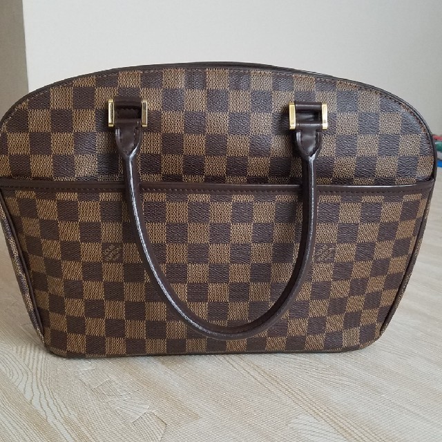 LOUIS VUITTON - ルイヴィトン ダミエ　サリア　オリゾンタルハンドバッグの通販 by yjn's room｜ルイヴィトンならラクマ