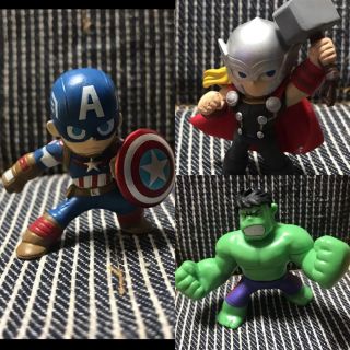 マーベル(MARVEL)のMARVEL マーベル フィギュア  アベンジャーズ  ガチャガチャ(アメコミ)