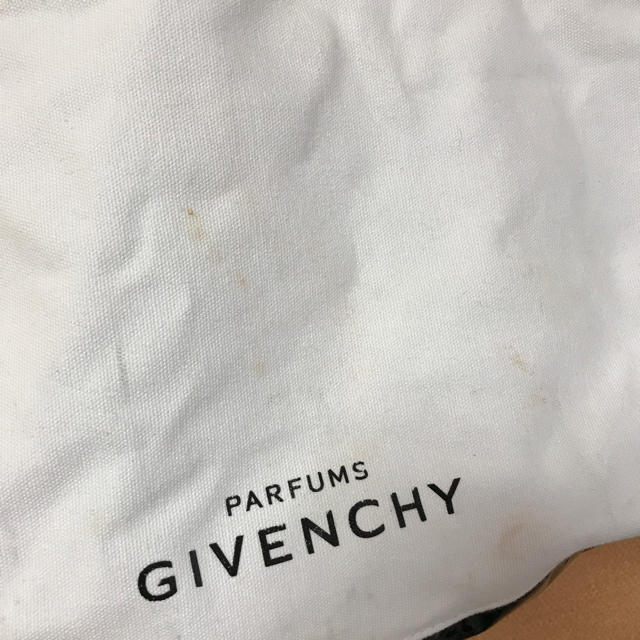 GIVENCHY(ジバンシィ)のGIVENCHY ノベルティ バッグ 難あり レディースのバッグ(トートバッグ)の商品写真