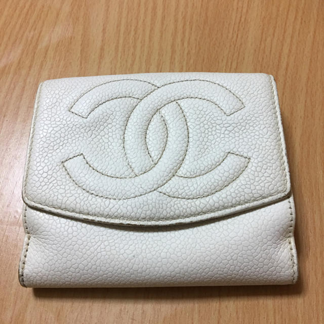 CHANEL - 処分価格!CHANEL2つ折り財布の通販 by ちび｜シャネルならラクマ