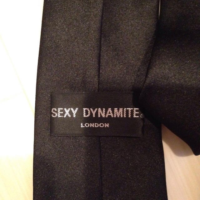 SEXY DYNAMITE(セクシーダイナマイト)のSEXY DYNAMITE ネクタイ メンズのファッション小物(ネクタイ)の商品写真